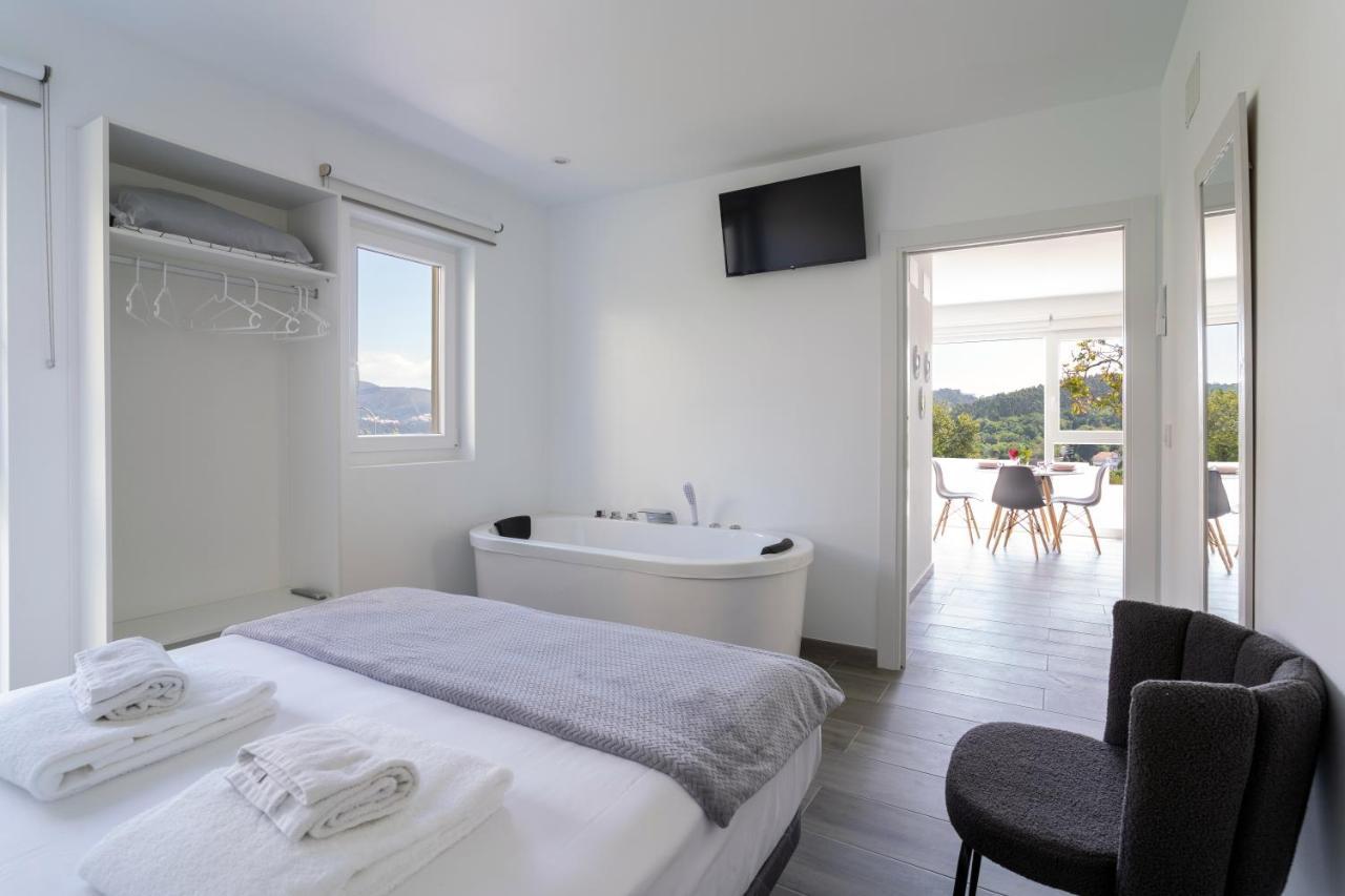 Solpor Galitrips - Apartamentos Corcubión Extérieur photo